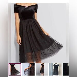 Modcloth Black Velvet Star Tulle Dress: Uplifting Aura Small - goth princess 🖤